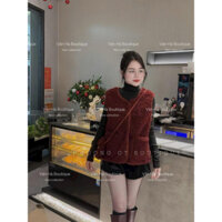 Áo khoác lông sát nách đỏ mận kèm túi, lông cừu xù kèm tặng túi