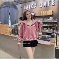 Áo khoác  nón thêu. Có nhiều màu. KÈm hình chụp thật 100%. Size dưới 55kg vừa. Đơn giản mà đẹp nha mấy chế