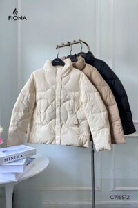 Áo khoác phao lông vũ dáng suông, nẹp và túi kéo khóa