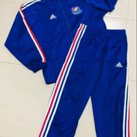 Áo khoac thúy nga 1