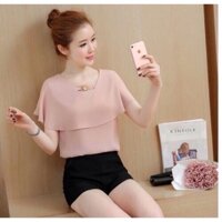 Áo kiểu bèo cổ v đính nút DV638