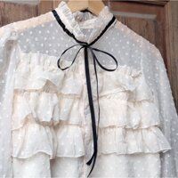 Áo kiểu bèo kèm nơ cổ