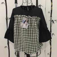 Áo kiểu tay loe - caro đen