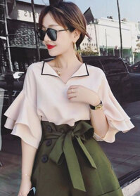 Áo Kiểu Tay Loe Cổ Bẻ - Kem - M