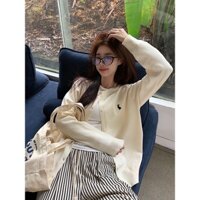 Áo len cardigan mỏng len mềm có khuy cổ tròn thêu hình thỏ play xinh dài tay màu trơn mùa thu nhẹ nhàng