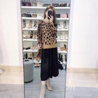 Áo Len Đốm Báo Chân Váy Xếp li