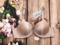 Áo lót nữ nâng ngực tạo khe Triumph 623-039 cúp xéo có gọng, đệm mút dày giúp nâng và định hình ngực tối đa Da - Be - Da - A75 size 34A