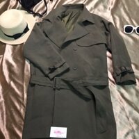 Áo măng tô dáng dài , cổ vest