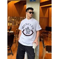 Áo ngắn tay cổ tròn in chữ unisex mới của Moncler thời trang và đa năng