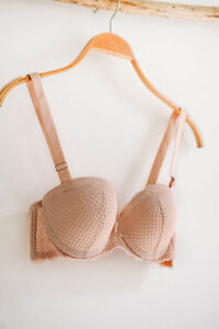 Áo ngực Lovely mút dày 8069 - Hồng - 38