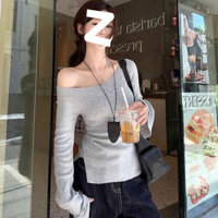 Áo sơ mi dệt kim đeo vai xiên kiểu Pháp dành cho nữ Thiết kế đầu thu lệch vai Swe