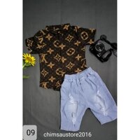 Áo sơ mi họa tiết tay ngắn + quần jean xanh