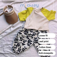 Áo sơ mi màu vàng trắng dễ thương dành cho trẻ em MICHLEY có họa tiết lá - Bộ mùa hè