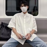 Áo sơ mi nam ngắn tay trơn Vogue đơn giản đa năng phong cách cổ điển Hình bóng rộng phong cách Hàn Quốc Cổ áo cài nút cao cấp