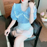 Áo Sơ Mi nữ công sở thời trang SURI kate sọc caro 2 màu xanh-đen,cổ bèo,nút tim tay ngắn-CAROTIM