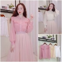 Áo Sơ mi tơ chấm cổ tàu, ngực vai nhún bèo cầu kỳ tiểu thư xinh xắn. Là hàng thiết kế may kỹ, chất tơ mềm mát. Ảnh thật.