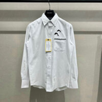 Áo sơ mi trắng nam dài tay phối túi ngực thêu hình cá heo bay vải thô basic cao cấp boy phố SM80P