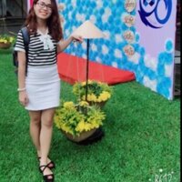 áo sọc trắng đen