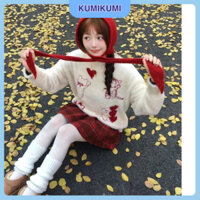 Áo Sweater trắng KumiKumi họa tiết đỏ, Áo len dài tay lông dáng rộng