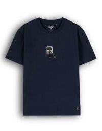 Áo T shirt họa tiết thêu ngực FSTS027