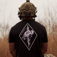 Áo thun bán chạy dành cho nam 100% Cotton cao cấp in mũ bảo hiểm, áo thun ngắn tay cổ tròn