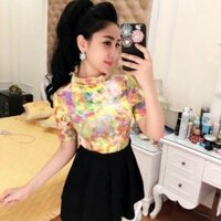 Áo thun cổ lọ