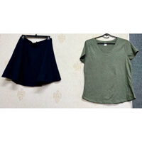 Áo thun cổ tim xanh rêu vnxk