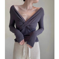 Áo thun cổ V dài tay nữ tính thanh lịch