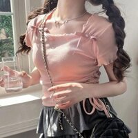 ÁO THUN CROPTOP ĐÍNH NƠ HỒNG RÚT 1 BÊN DÂY LẠ MÀ XINH RNO21 QC
