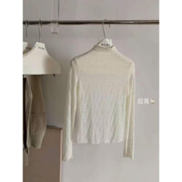 Áo Thun dài tay hoạ tiết hoa mặc bên trong áo len