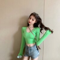 Áo thun dài tay ôm dáng xuân thu thời trang mới