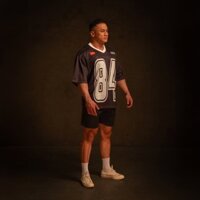 Áo thun Degrey Jersey cổ tim màu đen thời trang thể thao - JERD