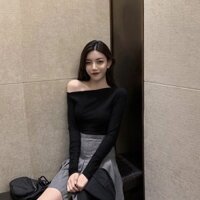 Áo thun lệch vai tay dài 2