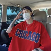Áo Thun Màu Đỏ Tay Lỡ Nam Nữ In Chữ CHICAGO Phong Cách Hàn Quốc