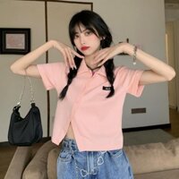 Áo thun màu hồng mùa hè phong cách mới cổ áo polo không đều Áo len crop Top ngọt ngào