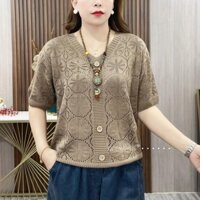 Áo thun nữ cổ V khoét sâu dáng rộng giảm cân