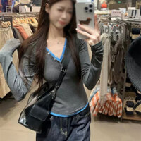 Áo thun nữ dài tay, cổ chữ V có nút kim loại, áo sơ mi giả hai mảnh khâu màu xanh, áo thun bó sát phiên bản Hàn Quốc