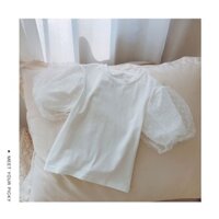 Áo thun ren tay phồng kiểu Pháp