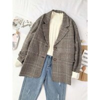 Áo vest mỏng, hoạ tiết kẻ sọc