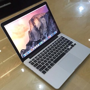 Laptop Apple Macbook Pro Retina ME864 - Intel Core i5 2.4 GHz, 4GB RAM, 128 GB SSD, Integrated Intel Iris Graphics 1024MB, 13.3 inch