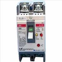 Aptomat khối chống giật 2 cực LS EBS32Fb 10A 30mA .