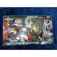 armor hero driver Phong Ưng