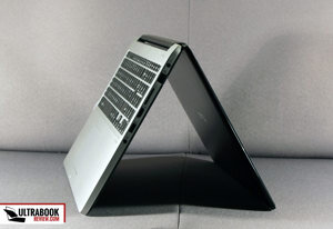 Laptop Asus TP550LD-CJ084H - Intel core i3-4030U 1.9GHz, 4GB RAM, 500GB HDD, NVIDIA Geforce 820, 15.6 inch