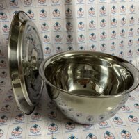Âu tròn inox có nắp đậy size 26cm, thố inox cỡ to có nắp thích hợp sử dụng chia cơm chia canh, đựng đồ ăn và làm âu dầăn