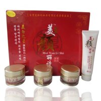 Authentic Beauty Beauty Beauty Beauty Four-in-One with Pearl Cream Dưỡng ẩm dưỡng ẩm Trẻ hóa da Làm sáng tông màu da Bộ bốn mảnh