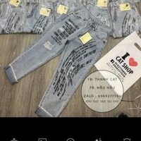 Baggy jeans chữ