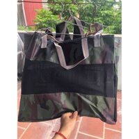 Balo đeo lồng khuyên đôi