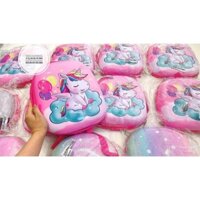 Balo ngựa pony và ngôi sao bé gái vợt sale