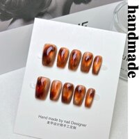 Bấm vào móng tay handmade Hổ Phách Sáp Ong Nâu Móng Tay Tay Tay Móng Tay Hoàn Thành Móng Tay Ngắn Vẽ Tay Smudge Mắt Mèo Trung Bình Dài Phong Cách Làm Móng Tay Làm Trắng Da Có Thể Tháo Rời Miếng Dán Móng Tay Giả