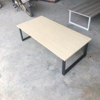 Bàn bệt chân sắt